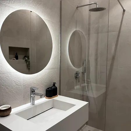 Pran' Detit Apartment