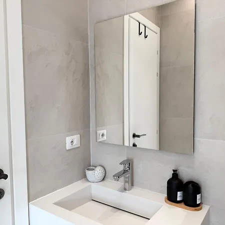 Pran' Detit Apartment Vlore